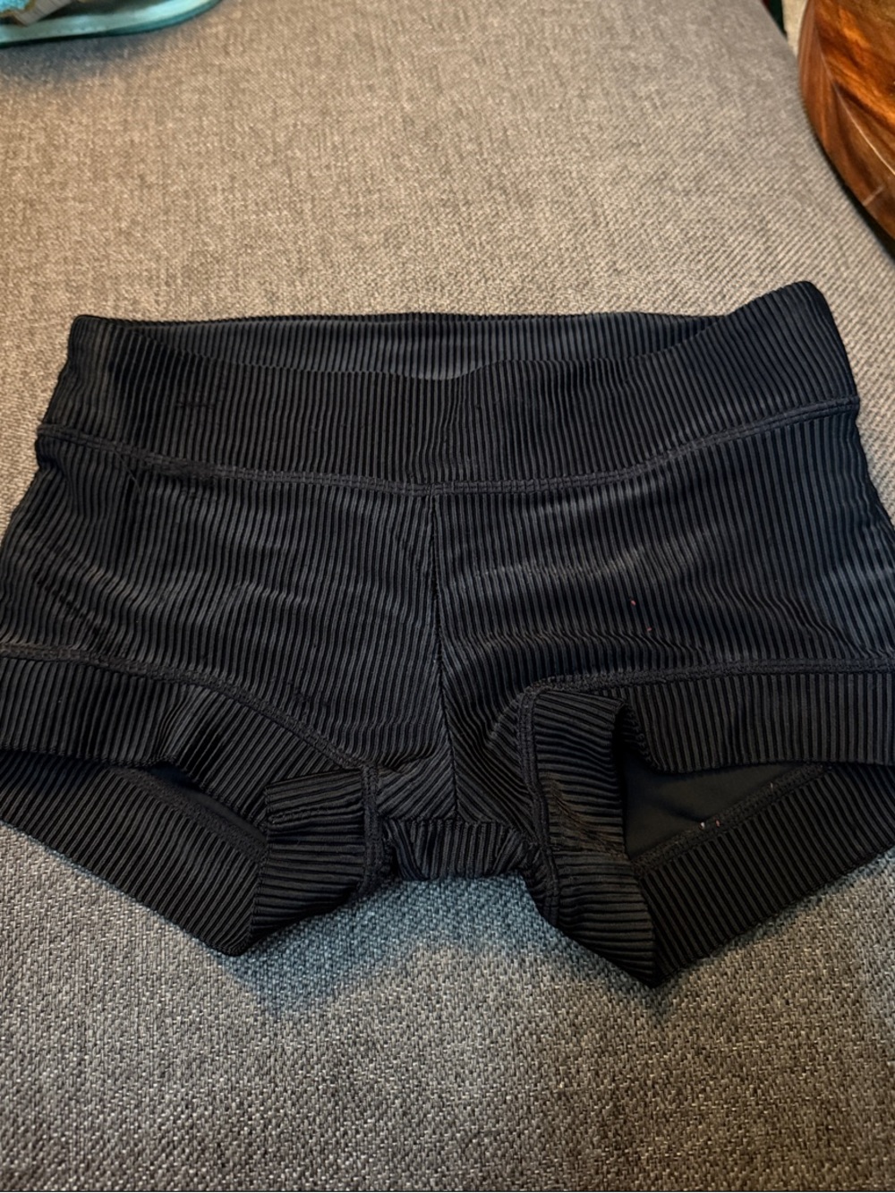 Ribbed Black Women's Bike Shorts — High-Rise Stretch